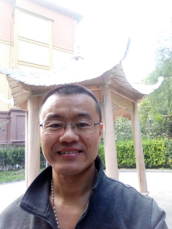 撸起袖子加油干的第一张照片--洛阳相亲服务中心