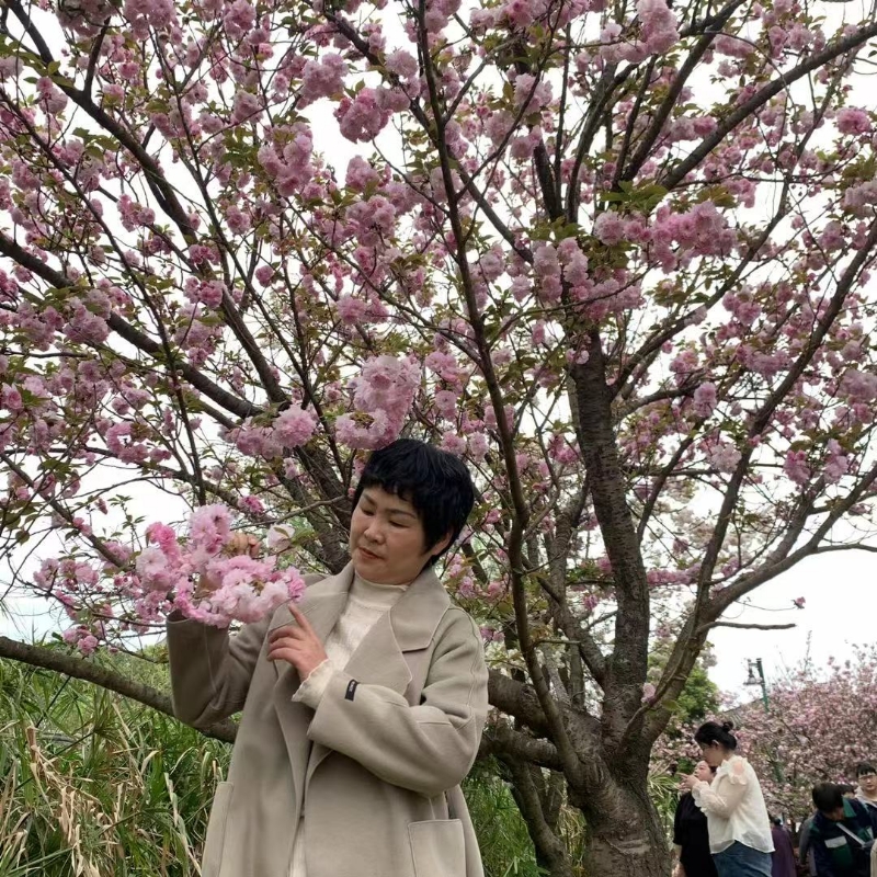 秋冬的雨有点冷的第一张照片--洛阳相亲服务中心