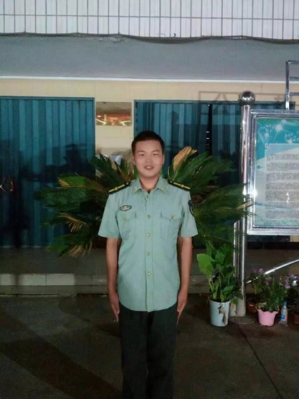 程程的第一张照片--洛阳相亲服务中心