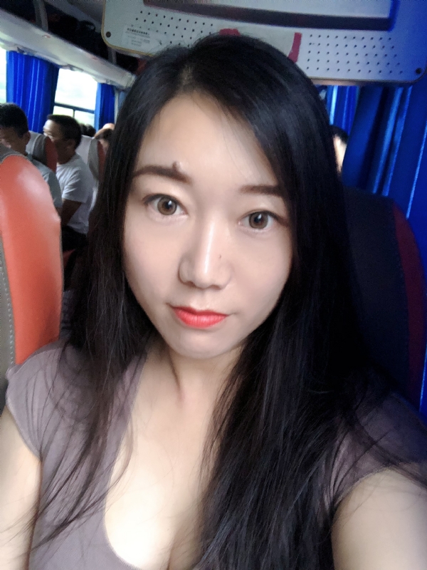 杨杨的第二张照片--洛阳相亲服务中心