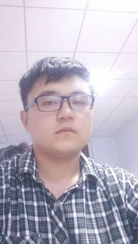 颜色不一样的黄的第一张照片--洛阳相亲服务中心