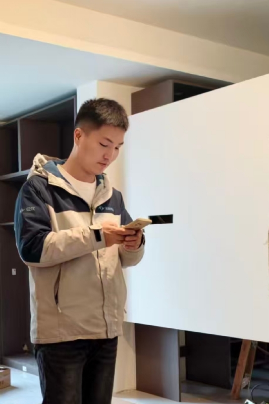 熊展的第一张照片--洛阳相亲服务中心