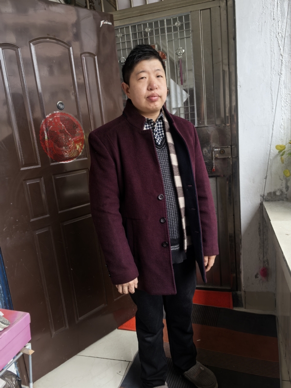 卢显澳的第二张照片--洛阳相亲服务中心