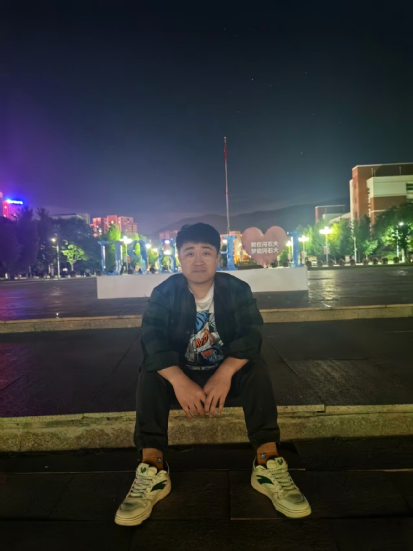 芽儿呦的第一张照片--洛阳相亲服务中心