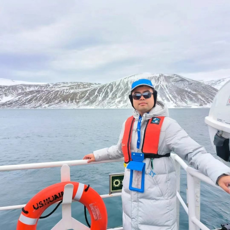 欢乐的笑的第三张照片--洛阳相亲服务中心