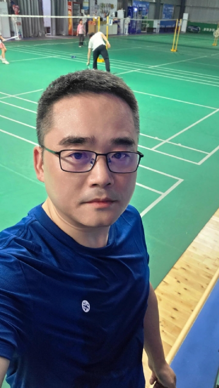 书中隐的第一张照片--洛阳相亲服务中心