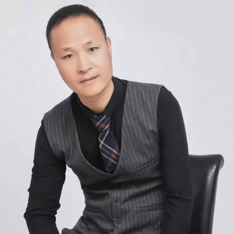 子昂的第一张照片--洛阳相亲服务中心